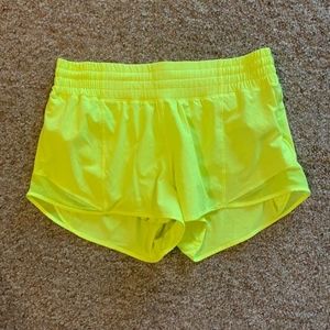 Hotty hot in highlight yellow 8